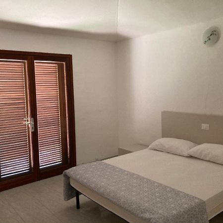 Residenze Gambaru Villa San Teodoro  Eksteriør billede