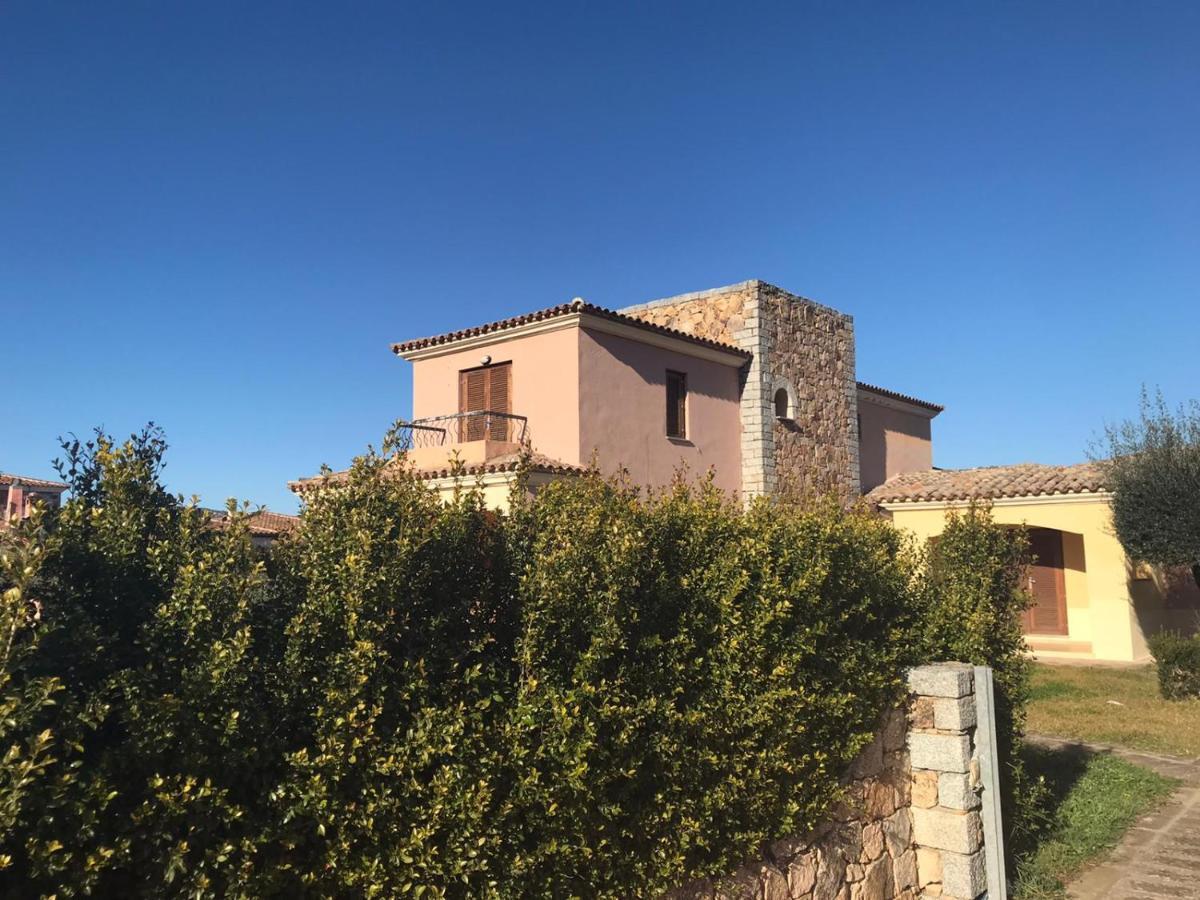 Residenze Gambaru Villa San Teodoro  Eksteriør billede